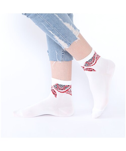 靴下屋（クツシタヤ）の「バンダナ柄ピコショートソックス（ソックス・靴下・レディース・オフ＋アカ/オフ＋ブルー/シルバーグレー/クロ/カーキ/ネイビー・22.0～24.0cm）」の9枚目の写真