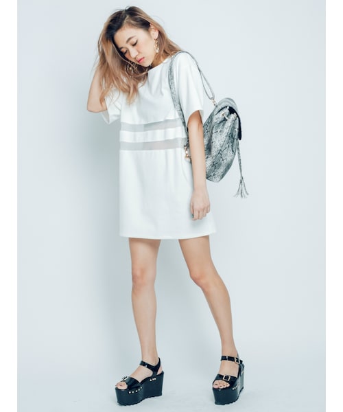 EVRIS（エヴリス）の「3WAYベルトコンチョリュック（バッグ・レディース・ホワイト/ブラック/ブラウン・F）」の4枚目の写真