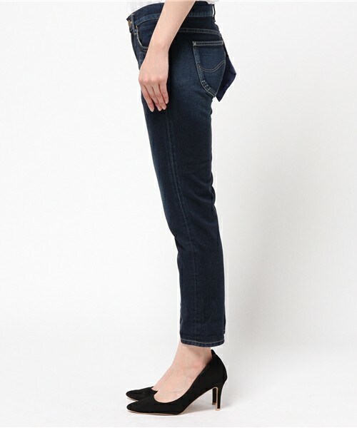 Lee（リー）の「Lee SLIM TAPERED（デニムパンツ・レディース・ブルー/インディゴブルー・34/36/38）」の4枚目の写真
