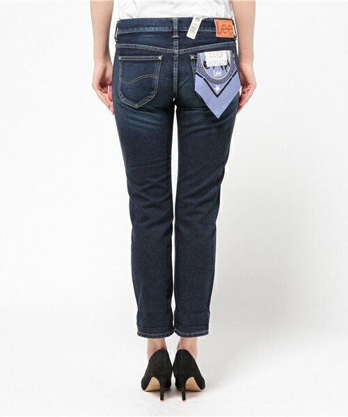 Lee（リー）の「Lee SLIM TAPERED（デニムパンツ・レディース・ブルー/インディゴブルー・34/36/38）」の5枚目の写真