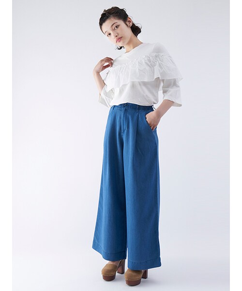 w closet（ダブルクローゼット）の「デニムタックワイドパンツ（パンツ・レディース・ブルー/ネイビー・FREE）」の11枚目の写真