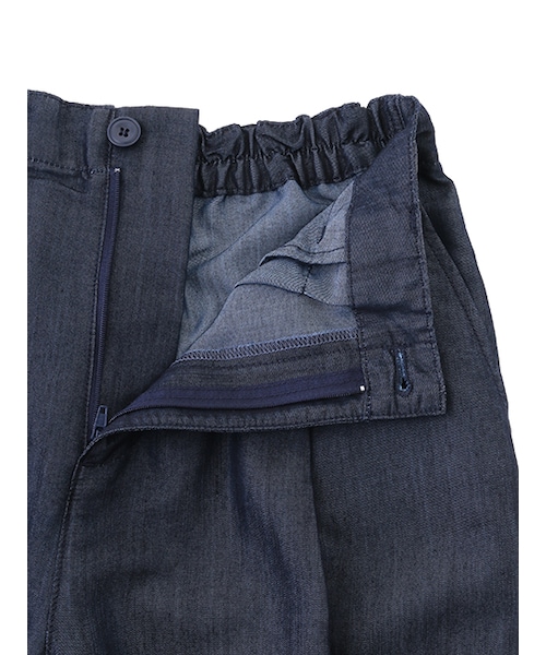 w closet（ダブルクローゼット）の「デニムタックワイドパンツ（パンツ・レディース・ブルー/ネイビー・FREE）」の8枚目の写真