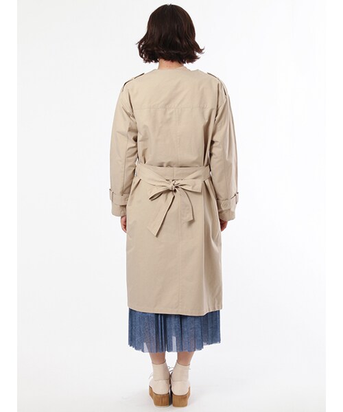 w closet（ダブルクローゼット）の「ツイルノーカラートレンチコート（ジャケット/アウター・レディース・サンドベージュ/ベージュ・FREE）」の5枚目の写真