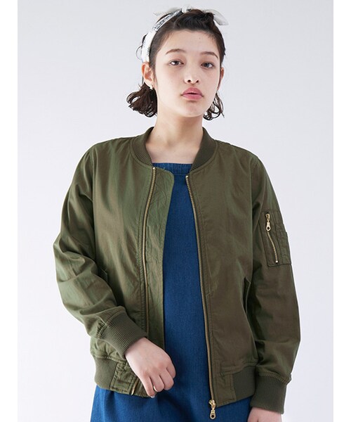 w closet（ダブルクローゼット）の「MA-1ブルゾン（ジャケット/アウター・レディース・ブラック/カーキ/ネイビー・FREE）」の4枚目の写真