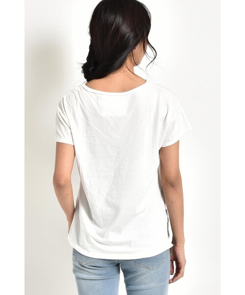 LIPSTAR（リップスター）の「LUMINOUS-T（トップス・レディース・オフホワイト/柄物オフホワイト/柄物オフ、ベージュ・M）」の5枚目の写真