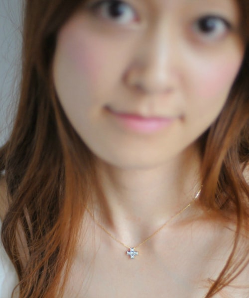 les desseins de DIEU（レデッサンドゥデュー）の「レ デッサン ドゥ デュー 880 グリーク クロス ダイヤモンド ネックレス（ネックレス・レディース・ゴールド・40cm）」の2枚目の写真