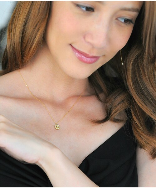 two ply（トゥープライ）の「トゥー プライ 484 ダイヤモンド サラウンド ネックレス 0.14ct（ネックレス・レディース・ゴールド・40cm）」の3枚目の写真