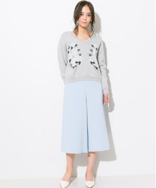 CLANE（クラネ）の「W BOUQUET V-NECK KNIT ブラック（）」 - WEAR