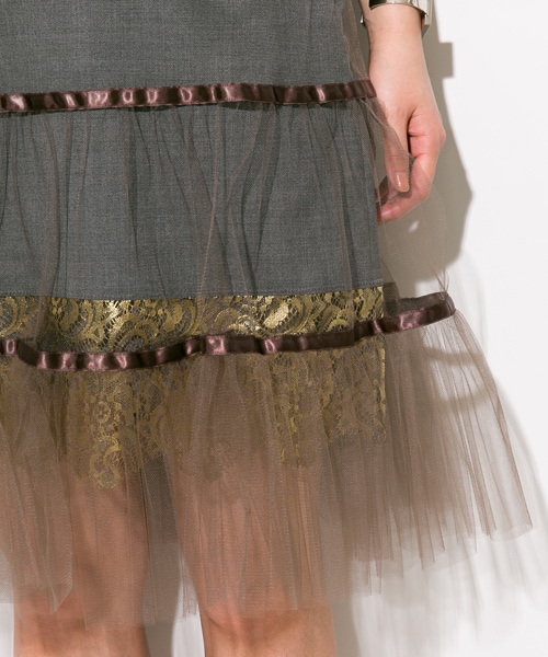 kolor（カラー）の「メタリックレースプリントスカート シルバー  