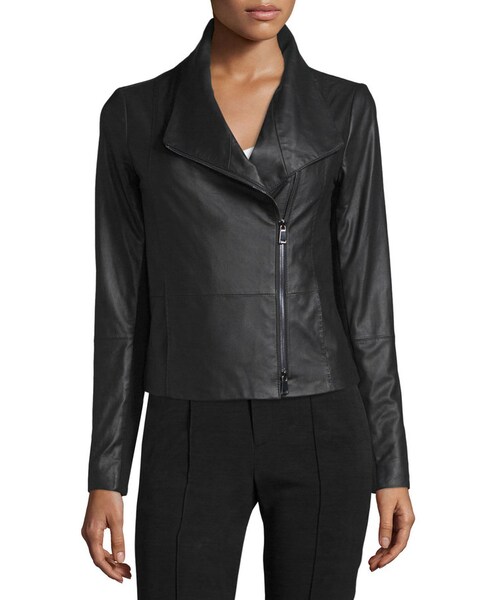 VINCE（ヴィンス）の「Vince Asymmetric-Zip Leather Scuba Jacket, Black（ライダースジャケット・レディース・Black・XX-SMALL/X-SMALL/SMALL/MEDIUM/LARGE/X-LARGE）」の2枚目の写真