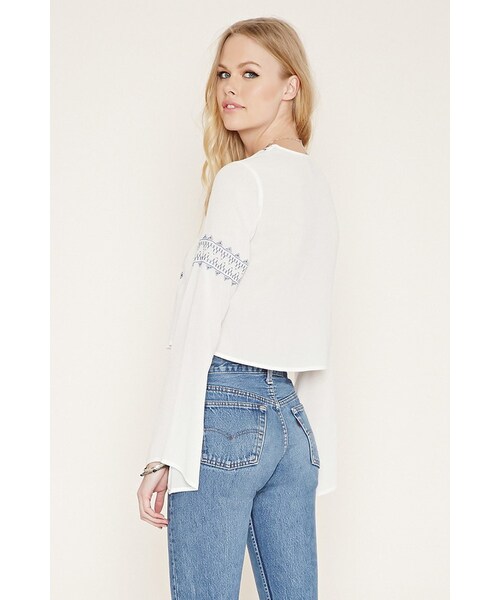 FOREVER 21（フォーエバー トゥエンティーワン）の「FOREVER 21 button-front embroidered top（シャツ/ブラウス・レディース・White/Gold・S/M/L）」の7枚目の写真