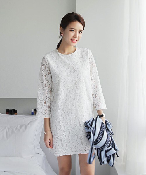 DHOLIC(ディーホリック)の「スリーブシースルーフラワーレースワンピース(ワンピース・レディース・ピンク/ホワイトアイボリー/ブラック・FREE)」の2枚目の写真