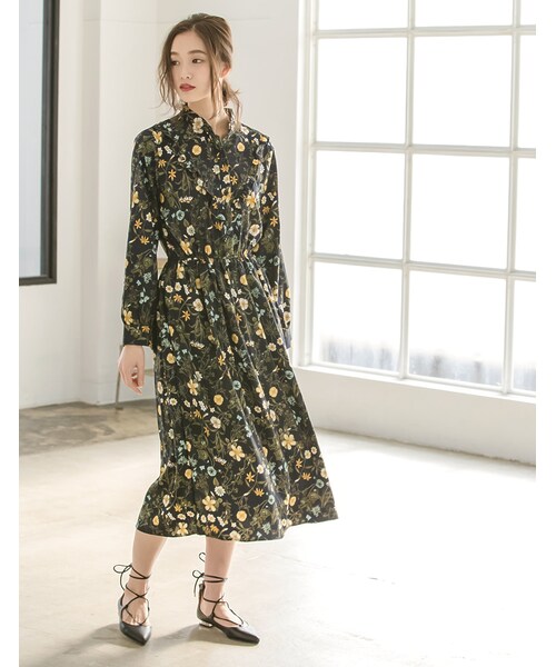 Re:EDIT（リエディ）の「メタルヒールレースアップフラットパンプス（シューズ・レディース・ブラック(001)/ホワイト(002)/ベージュ(004)/シルバー(023)・S(002)/M(003)/L(004)/LL(005)）」の2枚目の写真