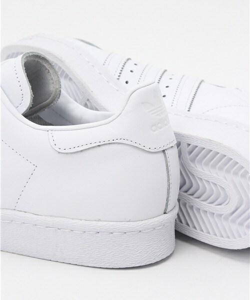 adidas(アディダス)の「【adidas(アディダス)】SUPERSTAR 80S(スーパースター)(スニーカー・メンズ・ホワイト・MEDIUM/LARGE)」の7枚目の写真