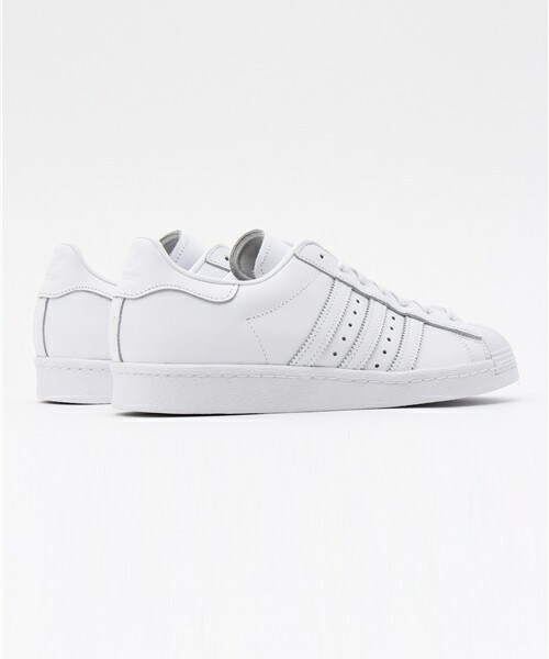 adidas(アディダス)の「【adidas(アディダス)】SUPERSTAR 80S(スーパースター)(スニーカー・メンズ・ホワイト・MEDIUM/LARGE)」の4枚目の写真