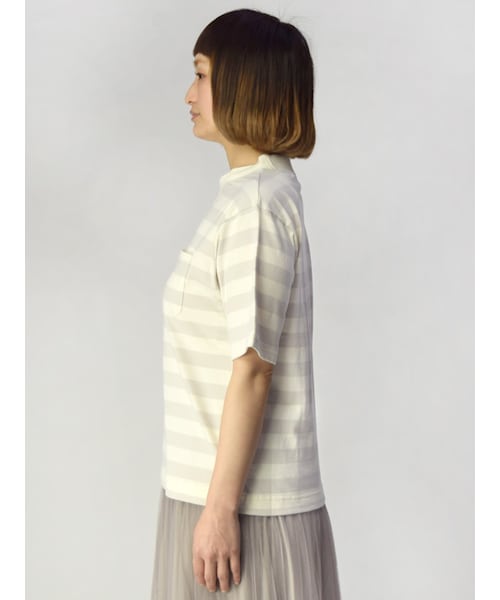 w closet(ダブルクローゼット)の「ハイネックポケ付きボーダーTシャツ(トップス・レディース・Sイエロー/Sグレー/ブラック・FREE)」の5枚目の写真
