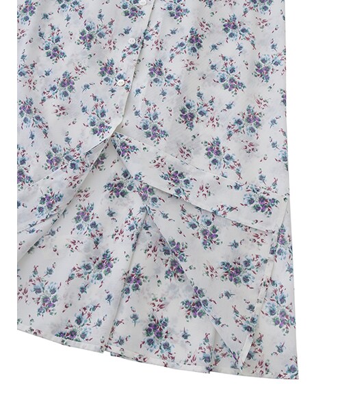 w closet（ダブルクローゼット）の「小花柄ワンピース（その他・レディース・オフホワイト/イエロー・FREE）」の8枚目の写真