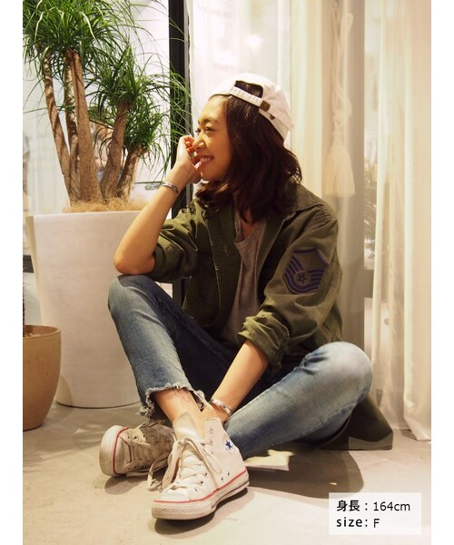 Ungrid（アングリッド）の「ミリタリーワッペンシャツ（トップス・レディース・カーキ・F）」の2枚目の写真