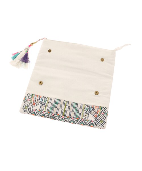 L'ATELIER FENETRE（ラトリエ フネートル）の「co embroidery clutch（財布/小物・その他・F）」の7枚目の写真