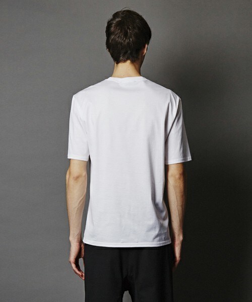 ato（アトウ）の「60/2 T-CLOTH NATIVE PATTERN（Tシャツ/カットソー・メンズ・ホワイト×ブラック/ブラック×ホワイト/ブラック×ブルー・46/48）」の5枚目の写真