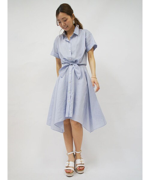 31 Sons de mode（トランテアン　ソン　ドゥ　モード）の「イレギュラーヘムシャツワンピース（ワンピース/ドレス・レディース・ブラック/ホワイト/サックスブルー・36/38）」の4枚目の写真