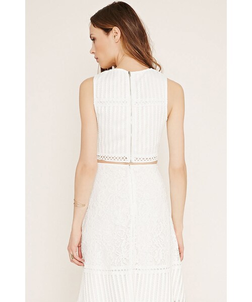 FOREVER 21（フォーエバー トゥエンティーワン）の「フラワーレーストップ（トップス・レディース・WHITE・X-Small/Small/Medium/Large）」の3枚目の写真