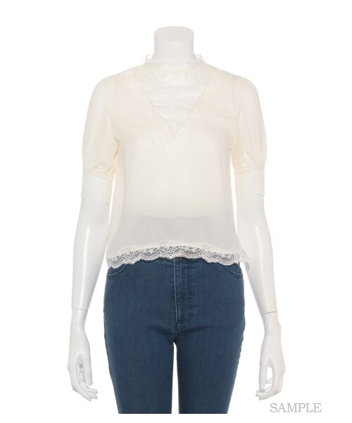 LILY BROWN（リリーブラウン）の「レース切替シフォントップス（プルオーバー・レディース・OWHT/PBEG/BLU・F）」の9枚目の写真