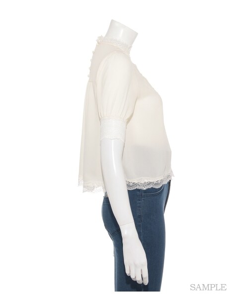 LILY BROWN（リリーブラウン）の「レース切替シフォントップス（プルオーバー・レディース・OWHT/PBEG/BLU・F）」の6枚目の写真