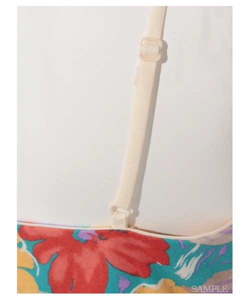 LILY BROWN（リリーブラウン）の「大花ラップ風キャミワンピース（キャミワンピース・レディース・OWHT/GRN/BLK・F）」の9枚目の写真