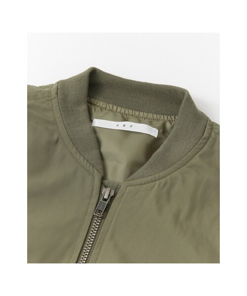 KBF（ケイビーエフ）の「MA-1フライトジャケット（ジャケット/アウター・レディース・KHAKI/IVORY/D.NAVY・one）」の10枚目の写真