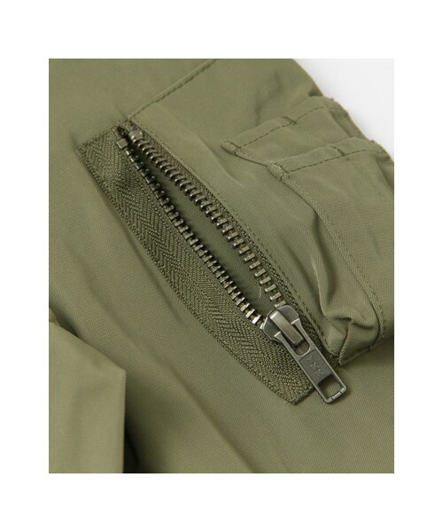 KBF（ケイビーエフ）の「MA-1フライトジャケット（ジャケット/アウター・レディース・KHAKI/IVORY/D.NAVY・one）」の13枚目の写真