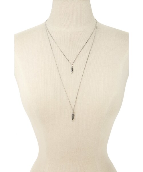 FOREVER 21（フォーエバー トゥエンティーワン）の「FOREVER 21 feather charm necklace（ネックレス・レディース・Gold/Silver・ONE SIZE）」の4枚目の写真