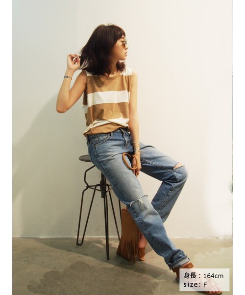 Ungrid（アングリッド）の「ボーダーボックスタンク（トップス・レディース・オフホワイト/ネイビー/キャメル・F）」の4枚目の写真