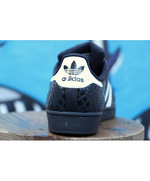 adidas（アディダス）の「Adidas Supersta Snake Black D70172