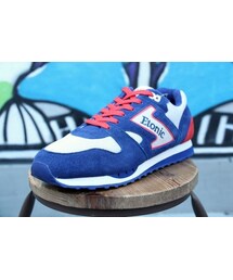 ユニークデザイン スニーカー 青/赤 20160330120327185_215.jpeg