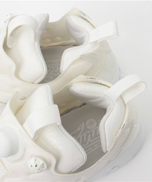 Reebok（リーボック）の「レディース リーボック インスタ ポンプフューリー ギャラリー Reebok INSTAPUMP FURY GALLERY AQ9360（スニーカー・レディース・ホワイト・23.5cm/25cm/24cm）」の7枚目の写真