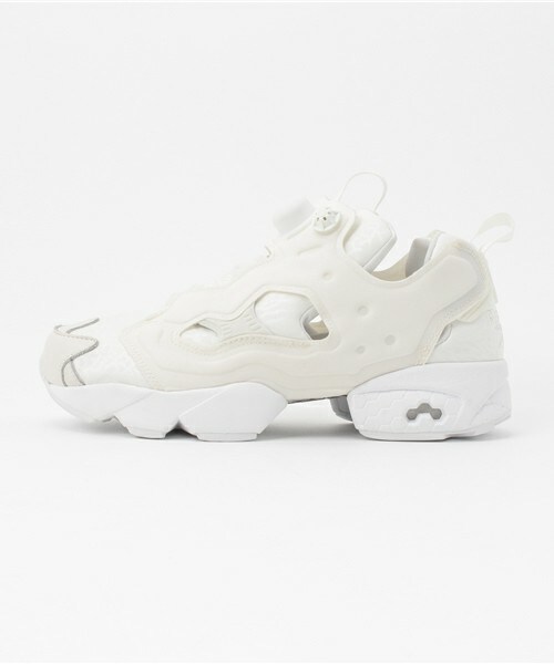 Reebok（リーボック）の「レディース リーボック インスタ ポンプフューリー ギャラリー Reebok INSTAPUMP FURY GALLERY AQ9360（スニーカー・レディース・ホワイト・23.5cm/25cm/24cm）」の2枚目の写真