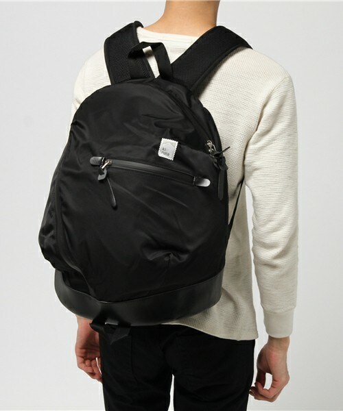 kiruna（キルナ）の「Kiruna×FG 別注P-BAGⅢ （バックパック/リュック・メンズ・ブラック/ベージュ/ネイビー・FREE）」の15枚目の写真