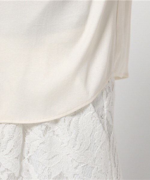 fredy emue（フレディエミュ）の「クレールサテンフリルショートスリーブブラウス（シャツ/ブラウス・レディース・アイボリー/キャメル/ラベンダー・36/38）」の9枚目の写真