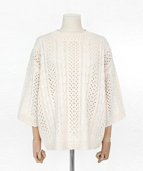 DHOLIC（ディーホリック）の「スカラップヘムクロップドニットプルオーバー（ニット/セーター・レディース・ピンク/ディープスカイブルー/ライトベージュ・FREE）」の2枚目の写真