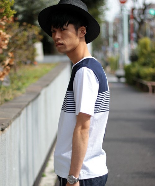 UNION STATION(ユニオンステーション)の「デザインアートボーダーTシャツ(Tシャツ/カットソー・メンズ・ホワイト×ネイビー・SMALL/MEDIUM/LARGE/LL)」の2枚目の写真