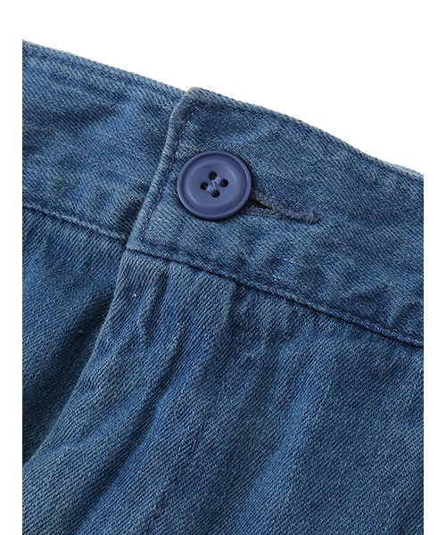 w closet（ダブルクローゼット）の「デニム8分丈ワイドタックパンツ（パンツ・レディース・ブルー/ネイビー/ホワイト・FREE）」の8枚目の写真