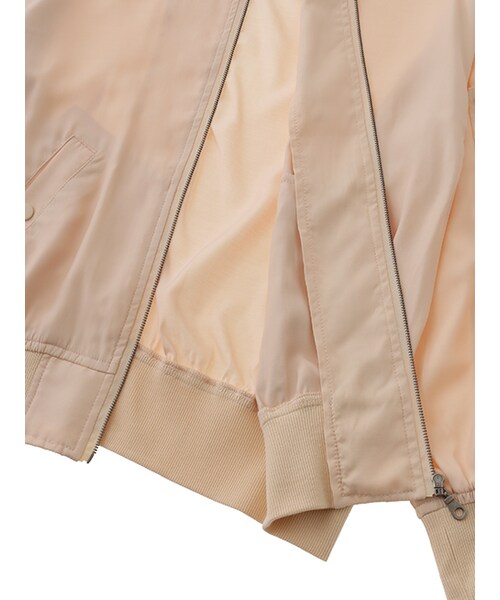 w closet(ダブルクローゼット)の「MA-1ブルゾン(ジャケット/アウター・レディース・カーキ/ブラック/ピンク・FREE)」の10枚目の写真