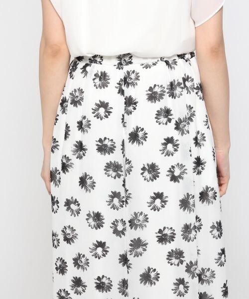 BLISS POINT（ブリスポイント）の「マーガレットシフォンスカーチョ（パンツ・レディース・フラワー・FREE SIZE）」の8枚目の写真