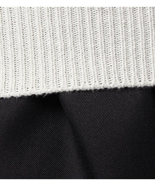 PAGEBOY(ページボーイ)の「オフショルダートップス&ショートパンツセット(オールインワン・サロペット・レディース・オフホワイト/グレー/ピンク/ライトイエロー)」の13枚目の写真