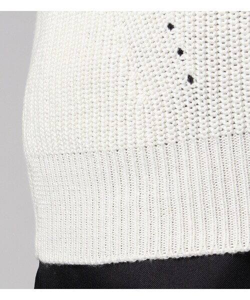 PAGEBOY(ページボーイ)の「オフショルダートップス&ショートパンツセット(オールインワン・サロペット・レディース・オフホワイト/グレー/ピンク/ライトイエロー)」の11枚目の写真