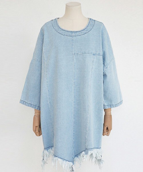DHOLIC（ディーホリック）の「アンバランスフリンジヘムワンピース（ワンピース・レディース・ホワイト/ライトブルーデニム/ディープブルーデニム・FREE）」の2枚目の写真