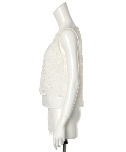 31 Sons de mode（トランテアン　ソン　ドゥ　モード）の「≪夏カタログ掲載ITEM≫スカラップレースセットアッププルオーバー（トップス・レディース・カーキ/ホワイト・36/38）」の4枚目の写真