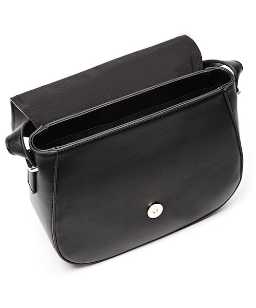 FOREVER 21（フォーエバー トゥエンティーワン）の「FOREVER 21 fold-over crossbody（ショルダーバッグ・レディース・Black/Orange/White・ONE SIZE）」の8枚目の写真