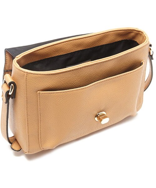 FOREVER 21（フォーエバー トゥエンティーワン）の「FOREVER 21 faux leather crossbody（ショルダーバッグ・レディース・Black/Beige/Red・ONE SIZE）」の18枚目の写真